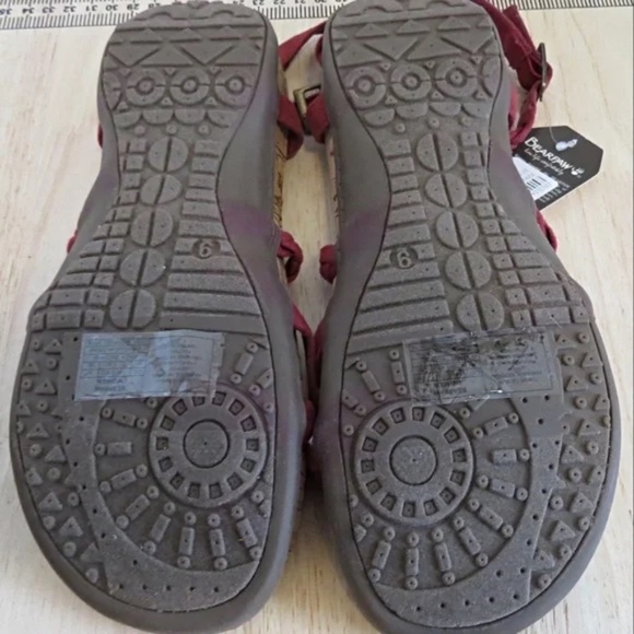 Retail $60 NEW Bearpaw Sandals Size 9 - Picture 3 of 3